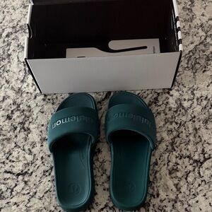lululemon athletica Teal Green Slides